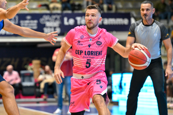 Pression sur les leaders
